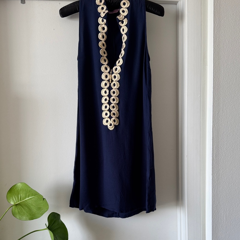 Lilly Pulitzer Navy Dress with GoldCrochet Accents Sz small